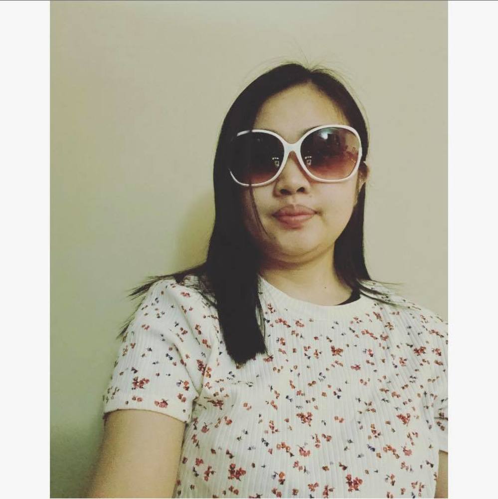 Meet your Posher, Ma Jenesa